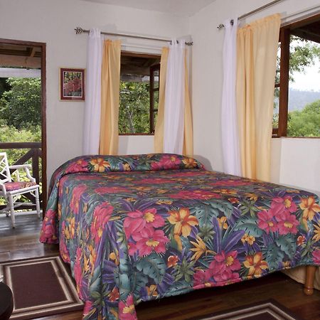 Forres Park Hotel Kingston Ngoại thất bức ảnh