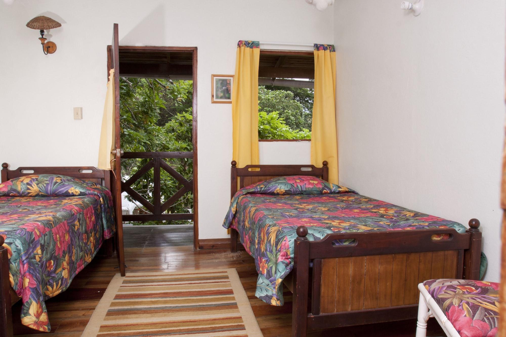 Forres Park Hotel Kingston Ngoại thất bức ảnh