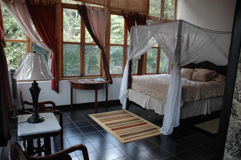 Forres Park Hotel Kingston Ngoại thất bức ảnh