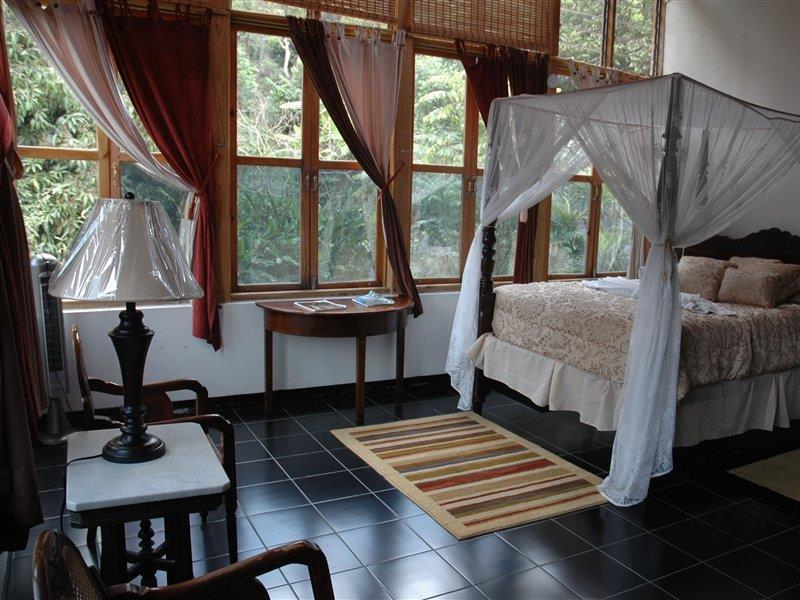 Forres Park Hotel Kingston Ngoại thất bức ảnh